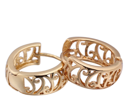 Exquisite and trendy female ear buckle on AliExpress 18K genuine gold electroplating