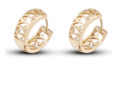 Exquisite and trendy female ear buckle on AliExpress 18K genuine gold electroplating